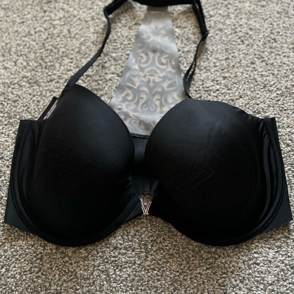 Victoria Secret Black 36DDD Bra